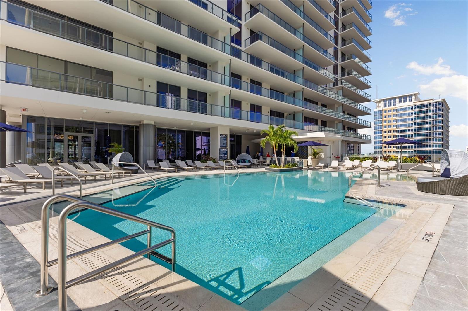 275 1ST AVE S #1907, ST PETERSBURG, FL, 33701
