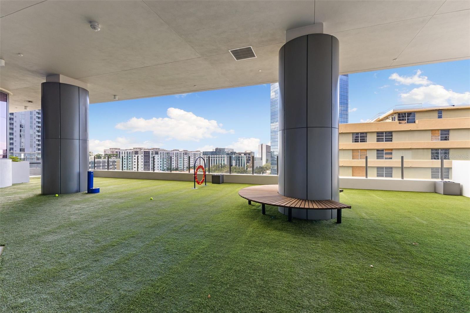 275 1ST AVE S #1907, ST PETERSBURG, FL, 33701