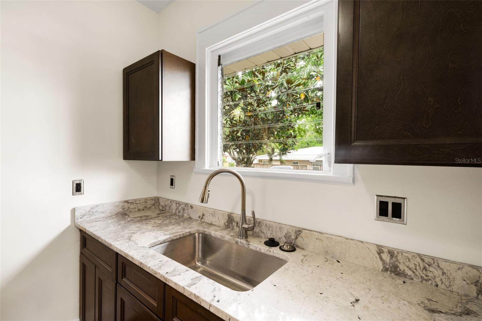 802 JOHNSON AVE, LAKELAND, FL, 33801