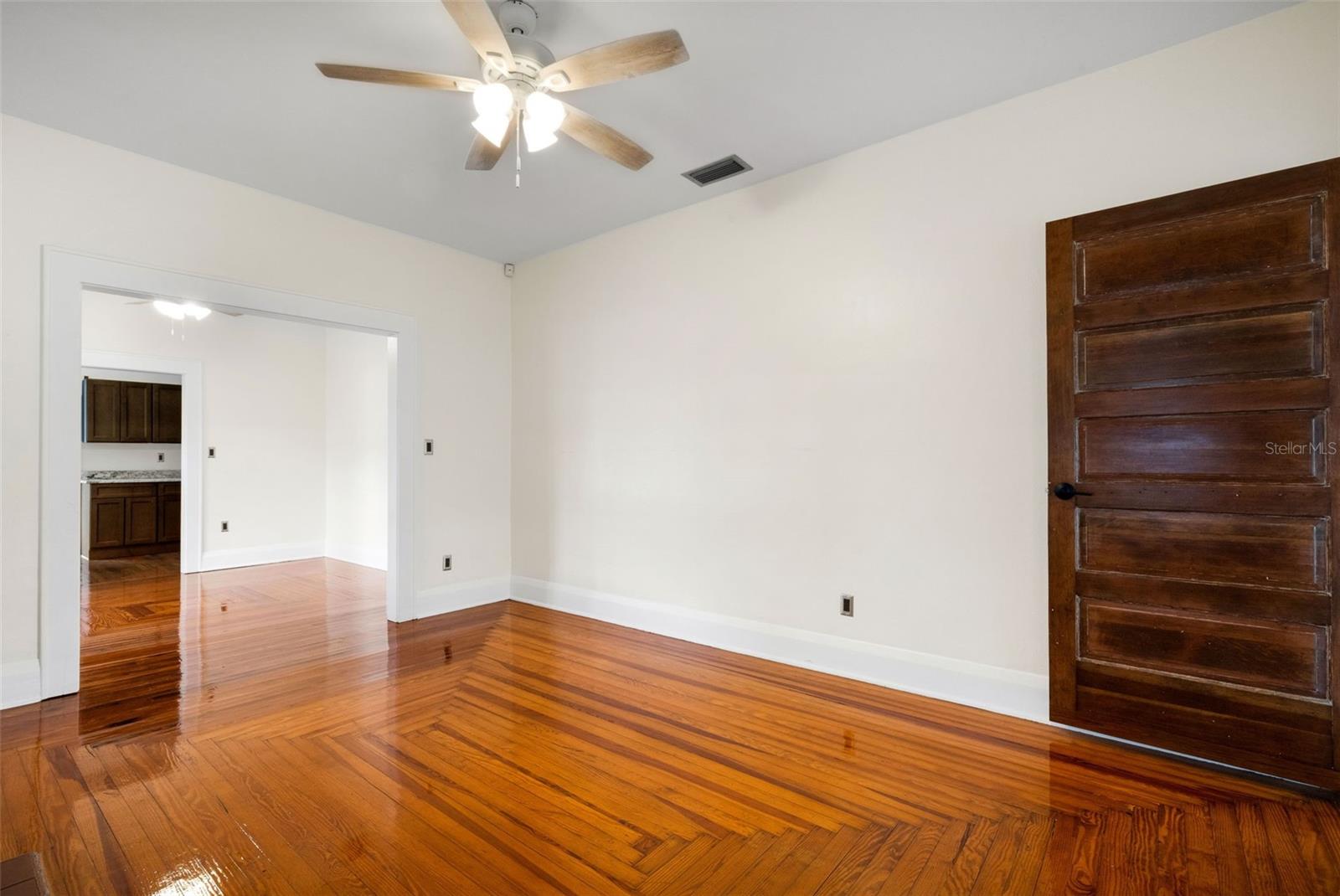 802 JOHNSON AVE, LAKELAND, FL, 33801