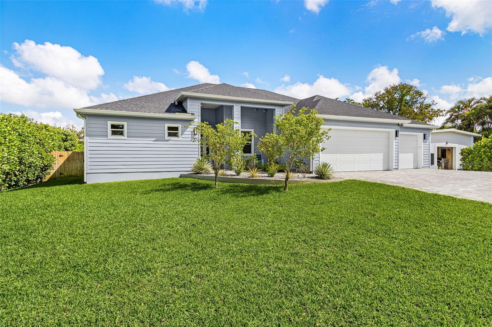 1275 CARLENE AVE, FORT MYERS, FL, 33901