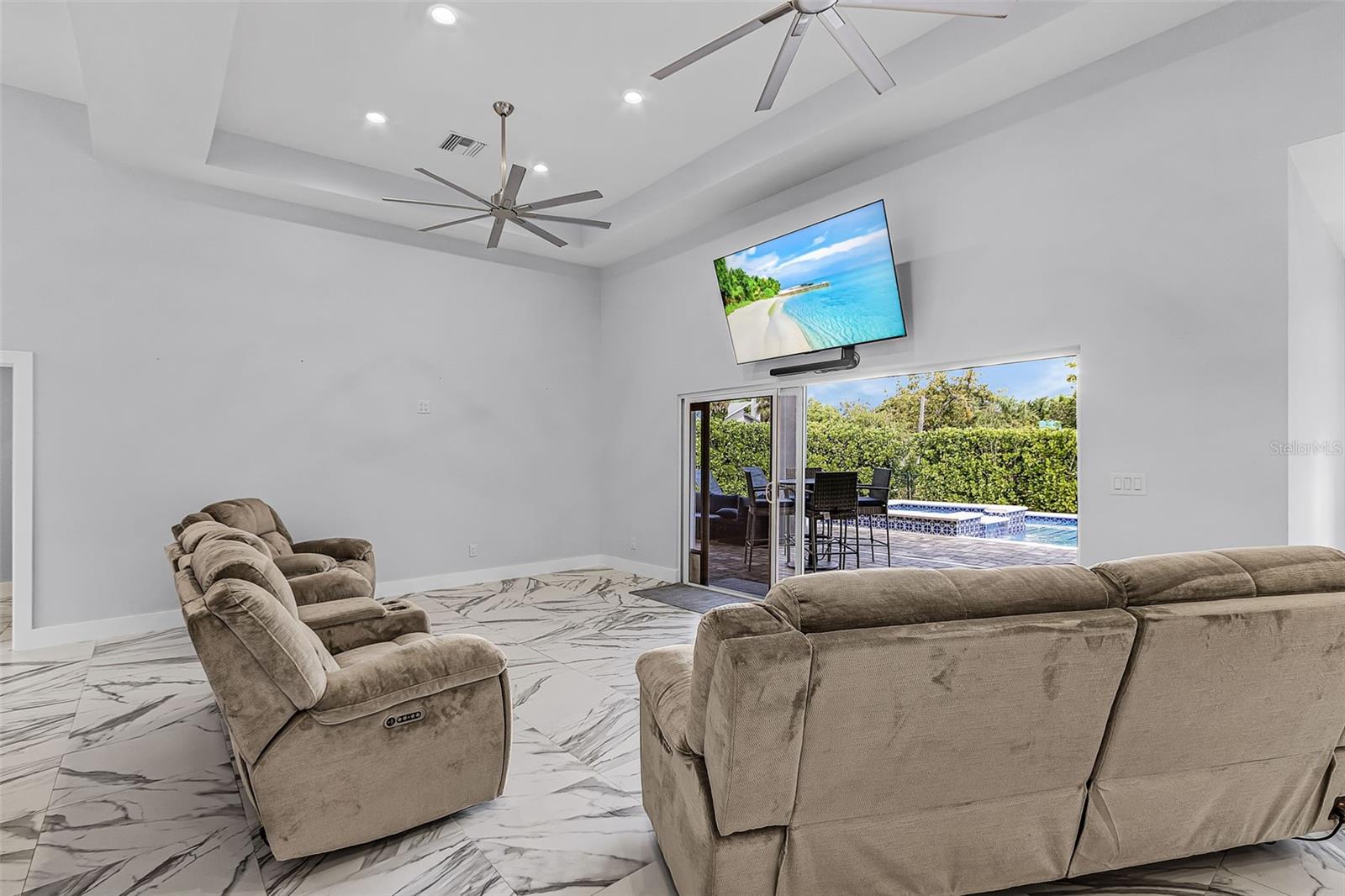 1275 CARLENE AVE, FORT MYERS, FL, 33901