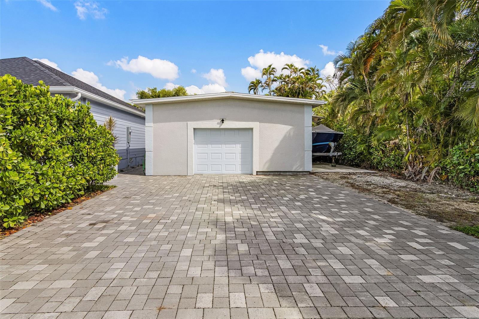 1275 CARLENE AVE, FORT MYERS, FL, 33901