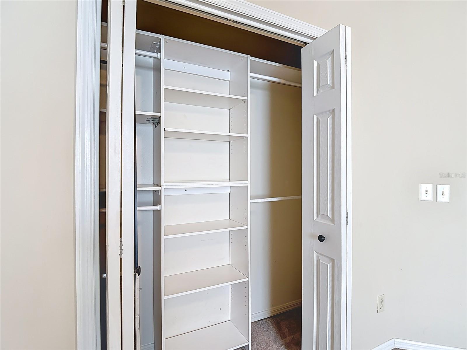 2631 GREEN VALLEY ST, VALRICO, FL, 33596