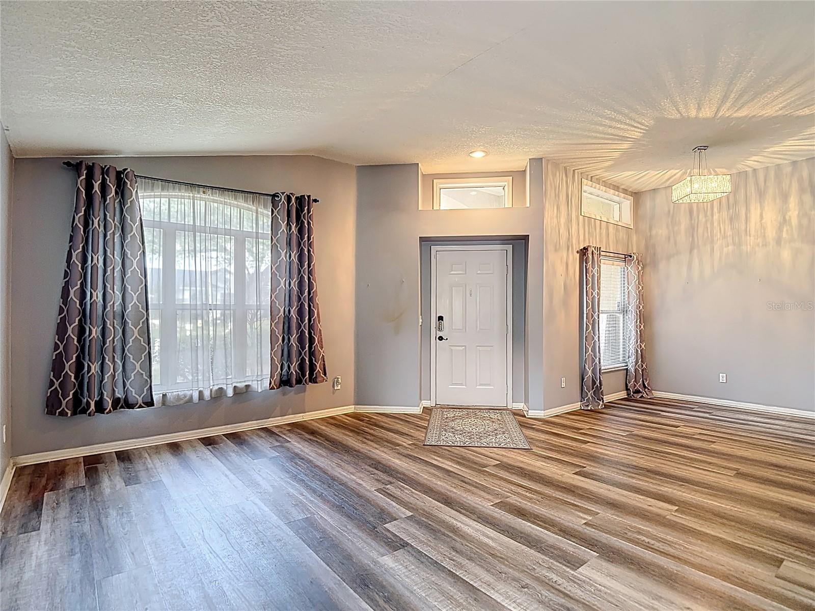 2631 GREEN VALLEY ST, VALRICO, FL, 33596