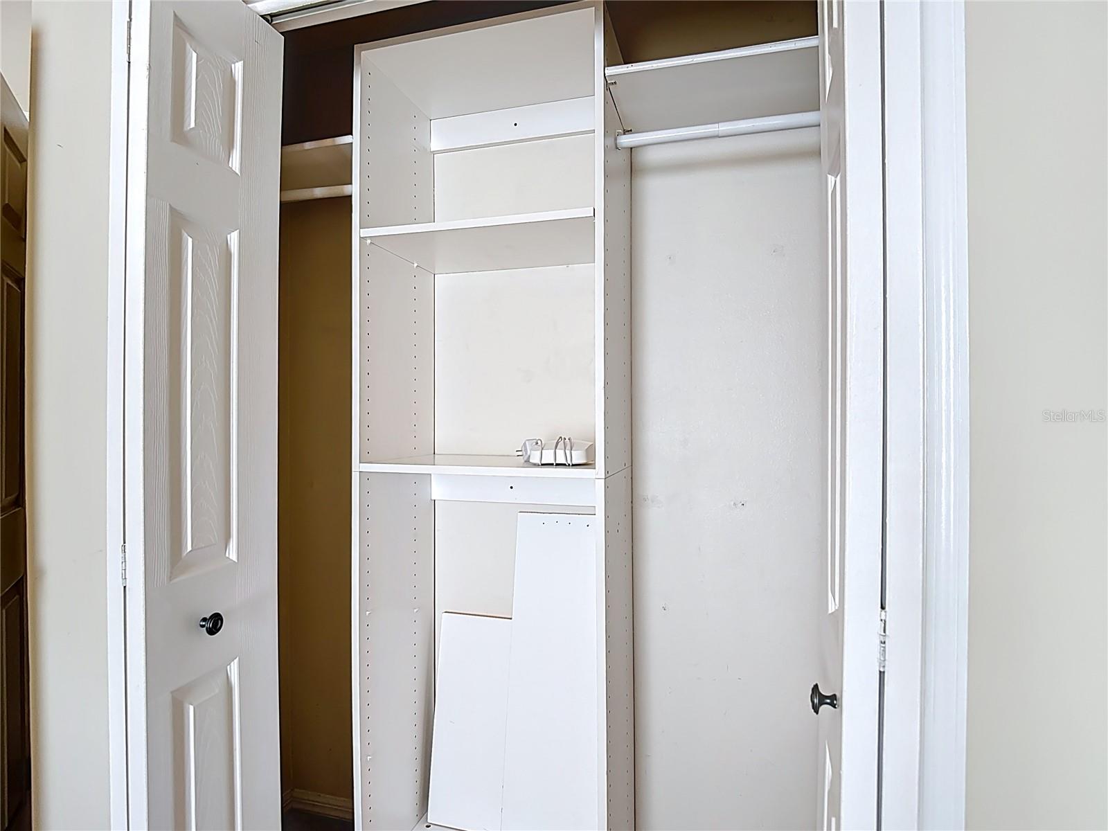 2631 GREEN VALLEY ST, VALRICO, FL, 33596