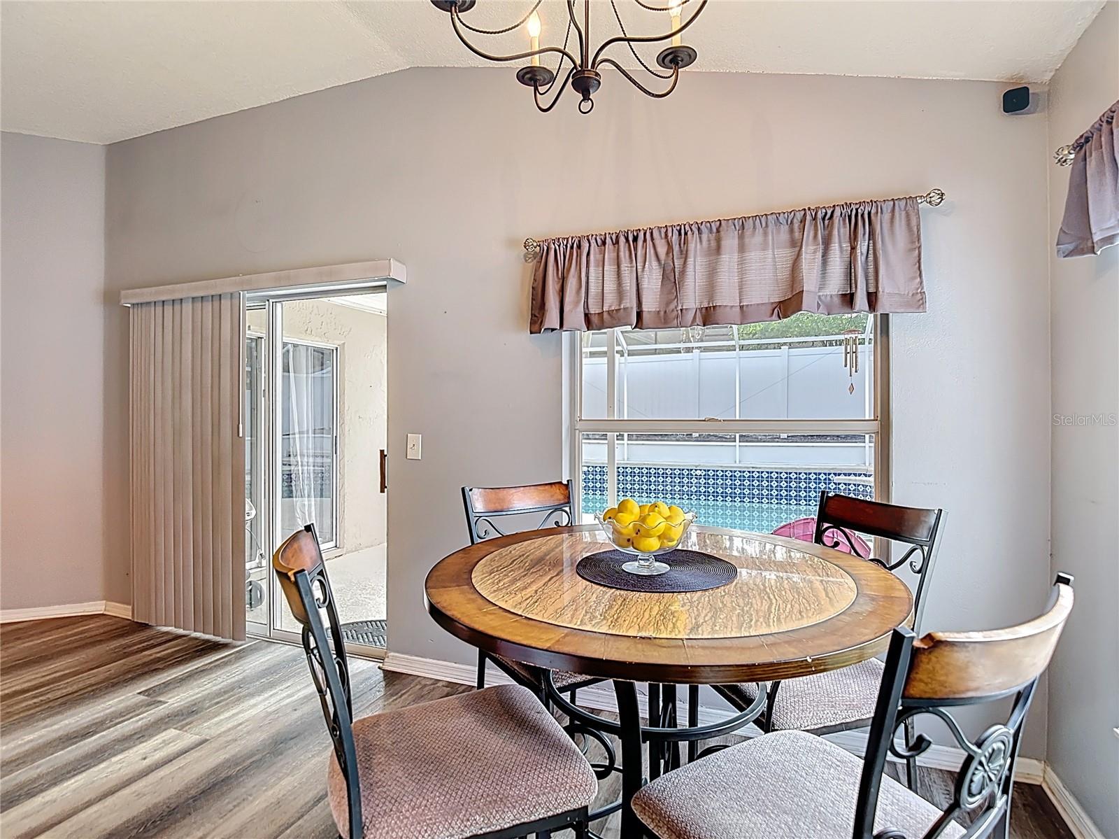 2631 GREEN VALLEY ST, VALRICO, FL, 33596