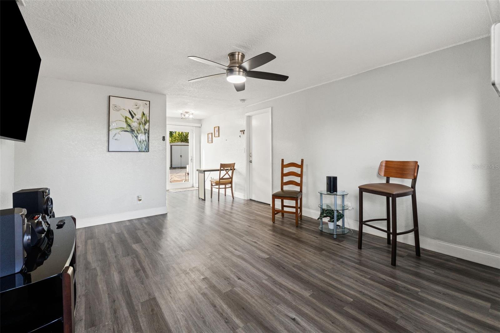 8996 SOUTHERN COMFORT DR, LARGO, FL, 33773