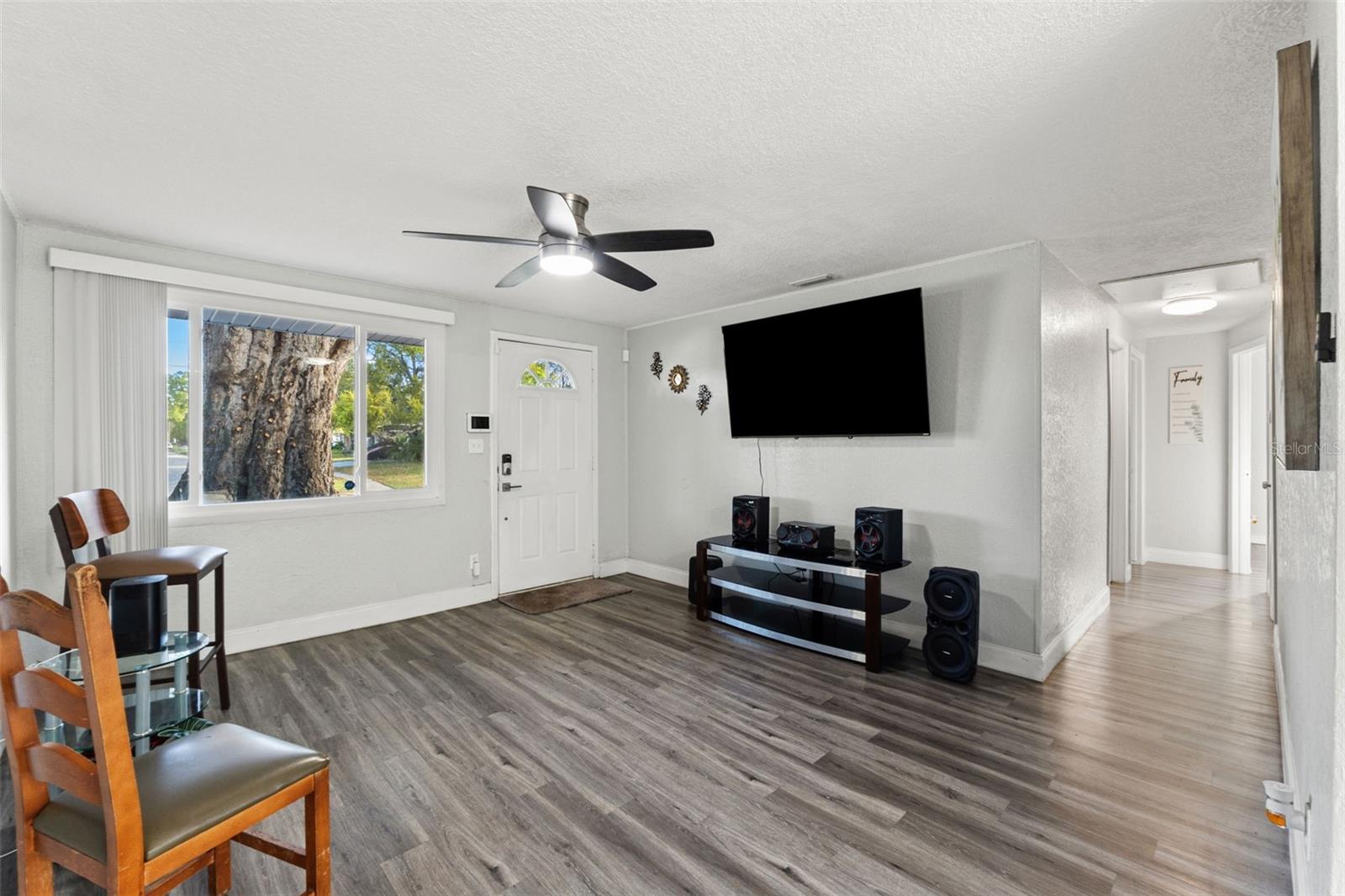 8996 SOUTHERN COMFORT DR, LARGO, FL, 33773