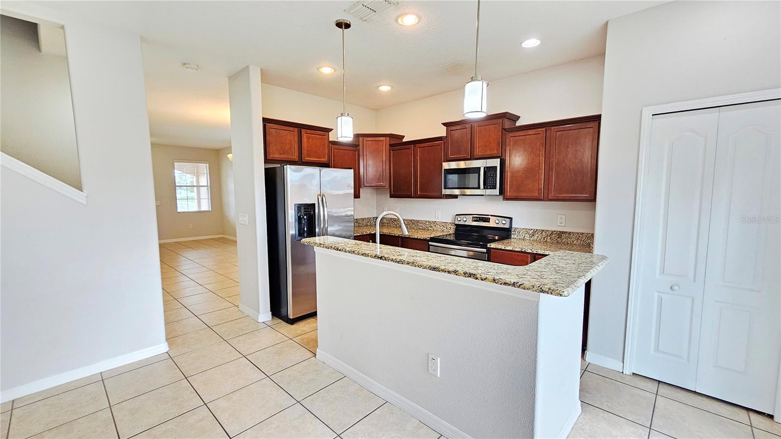 10789 SAVANNAH LANDING CIR, ORLANDO, FL, 32832