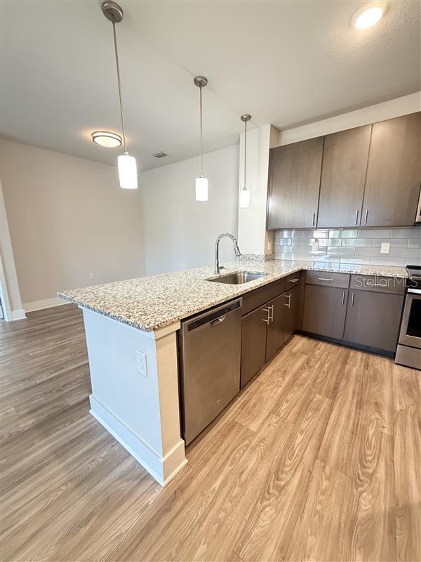 541 ACADEMY DR #204, KISSIMMEE, FL, 34744