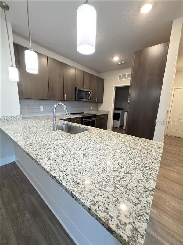 541 ACADEMY DR #204, KISSIMMEE, FL, 34744