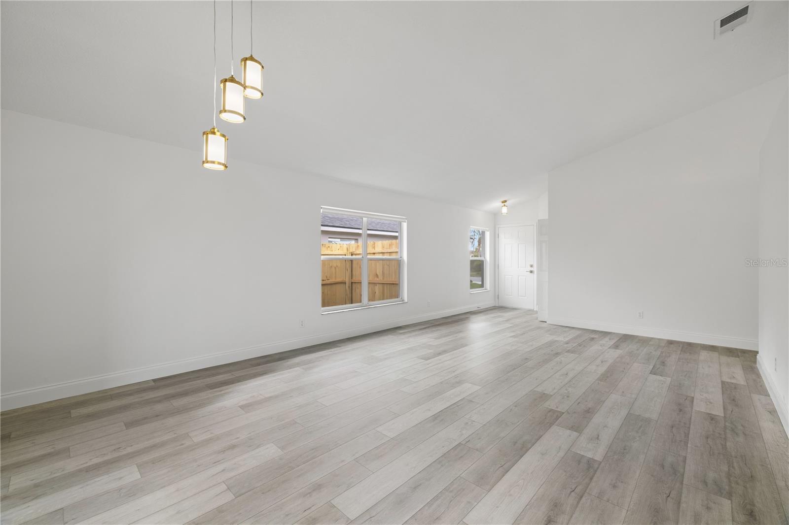 8312 FORT CLINCH AVE, ORLANDO, FL, 32822
