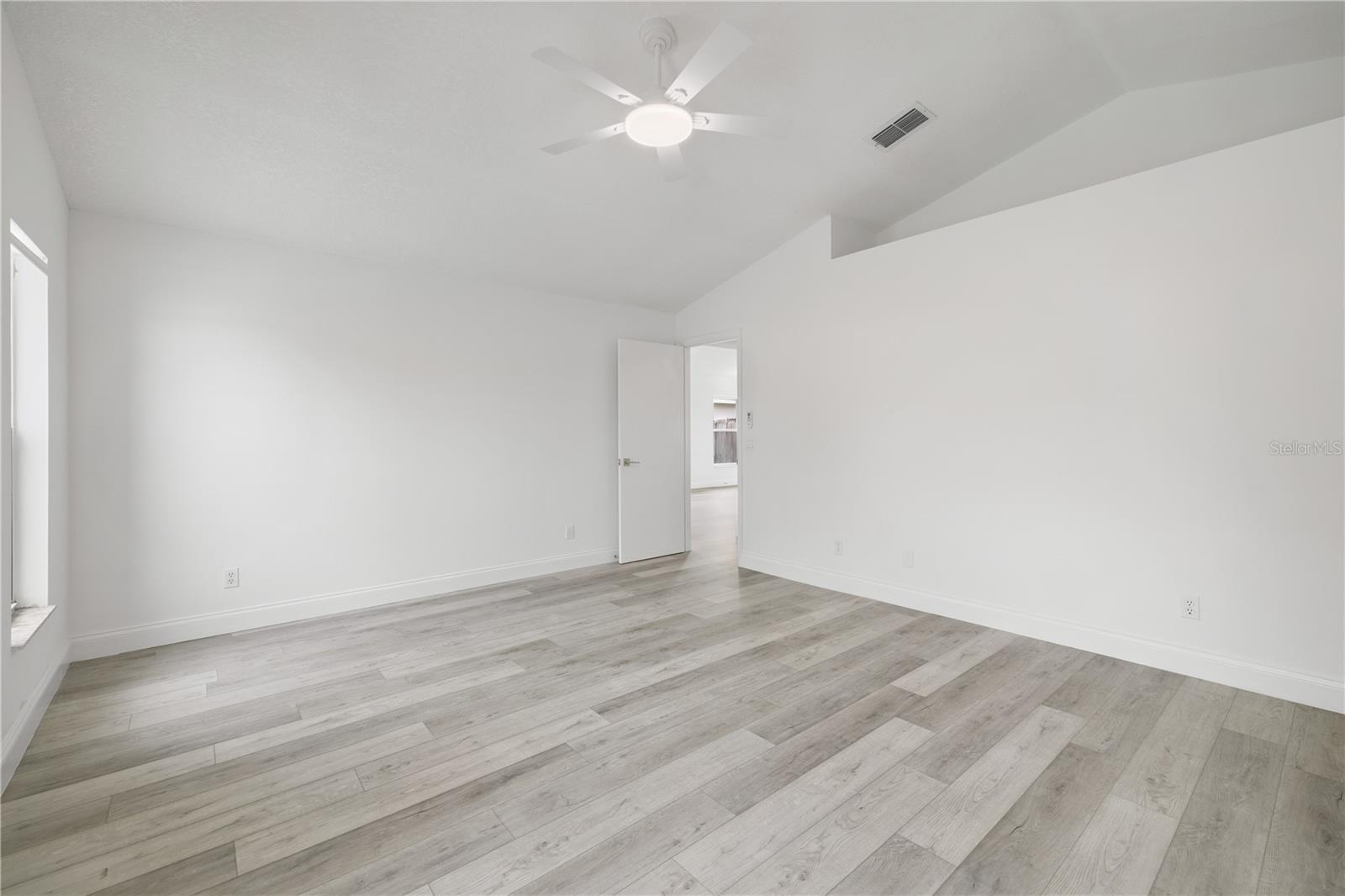 8312 FORT CLINCH AVE, ORLANDO, FL, 32822
