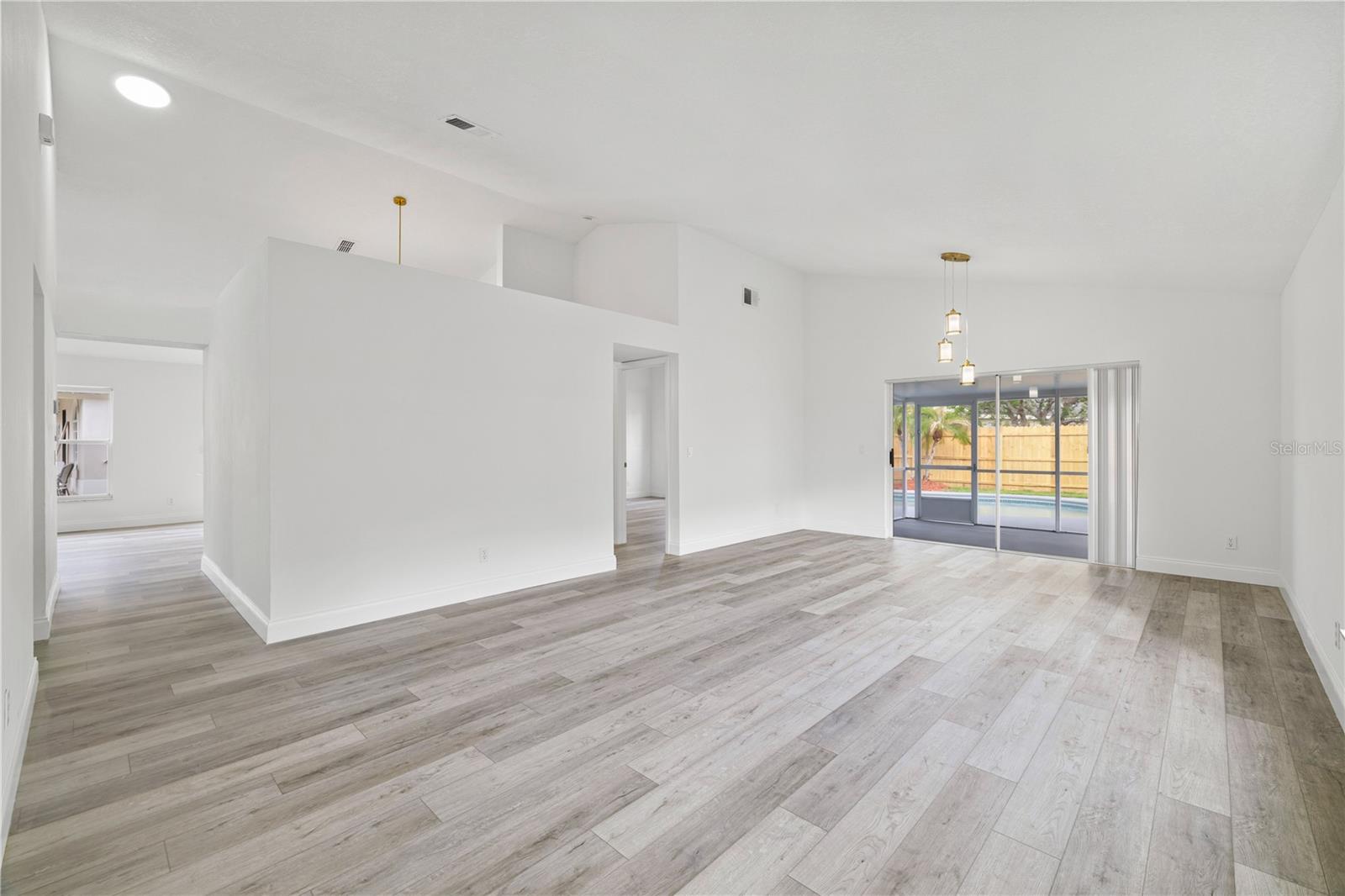 8312 FORT CLINCH AVE, ORLANDO, FL, 32822