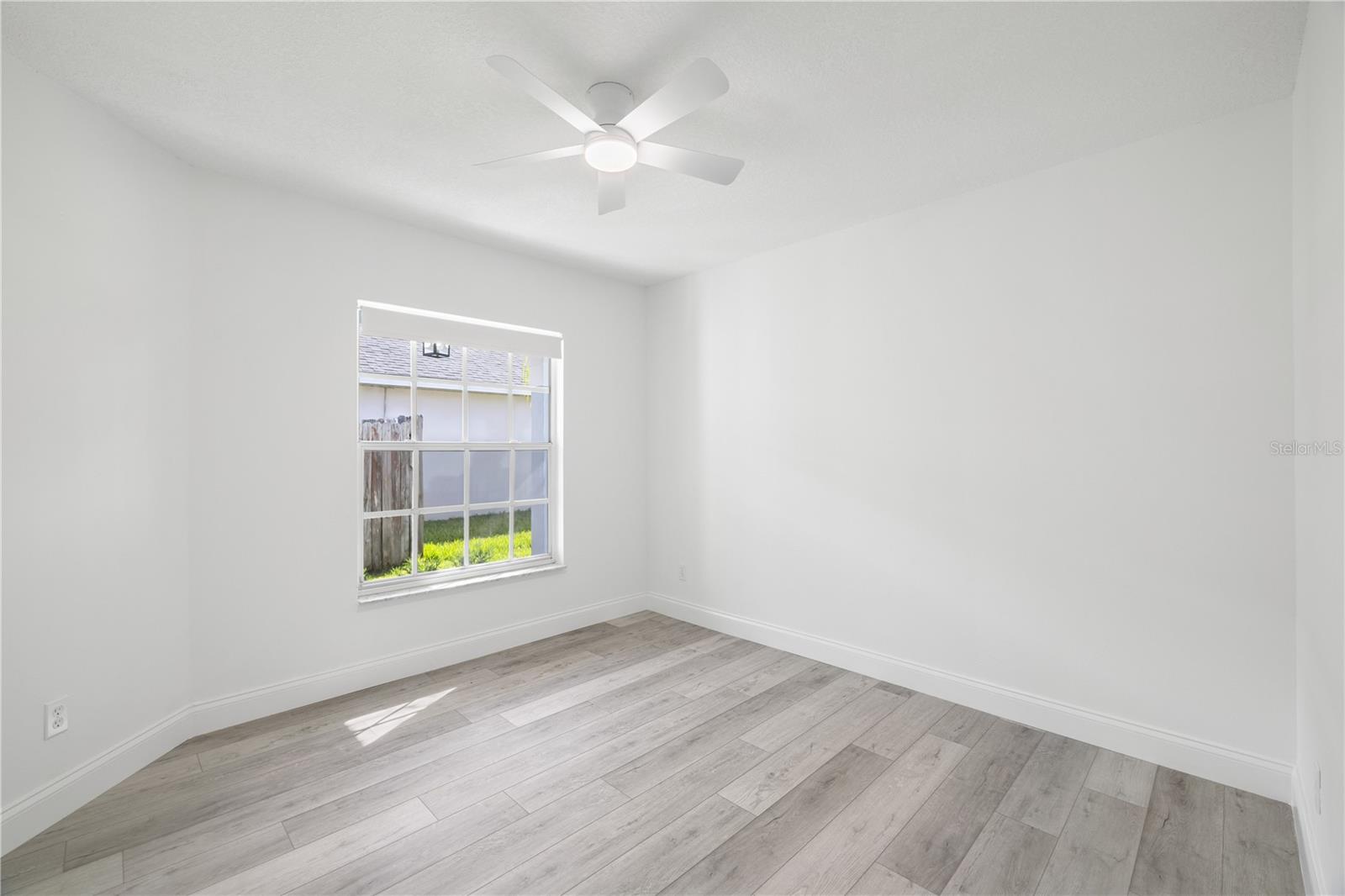 8312 FORT CLINCH AVE, ORLANDO, FL, 32822
