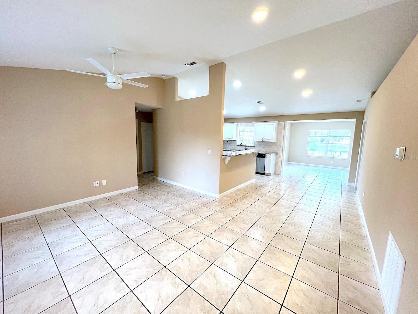 142 ROLLING SANDS DR, PALM COAST, FL, 32164