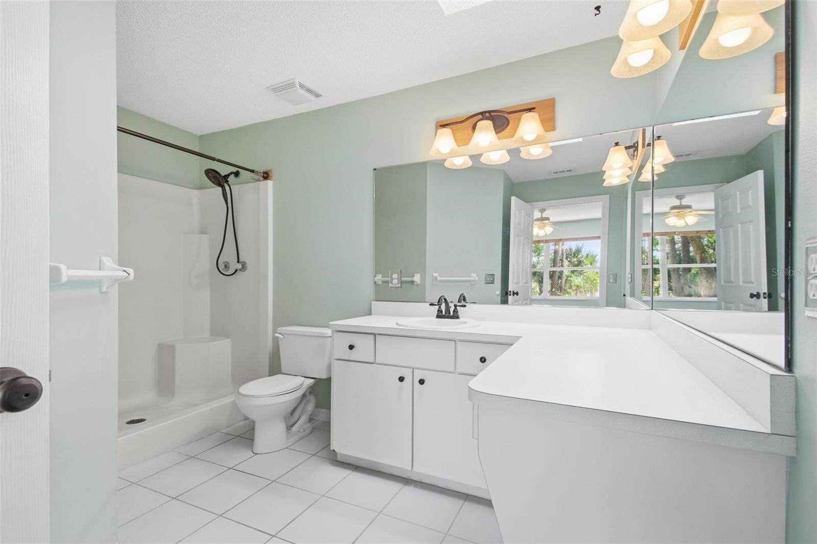 14 WESTMORELAND DR, PALM COAST, FL, 32164