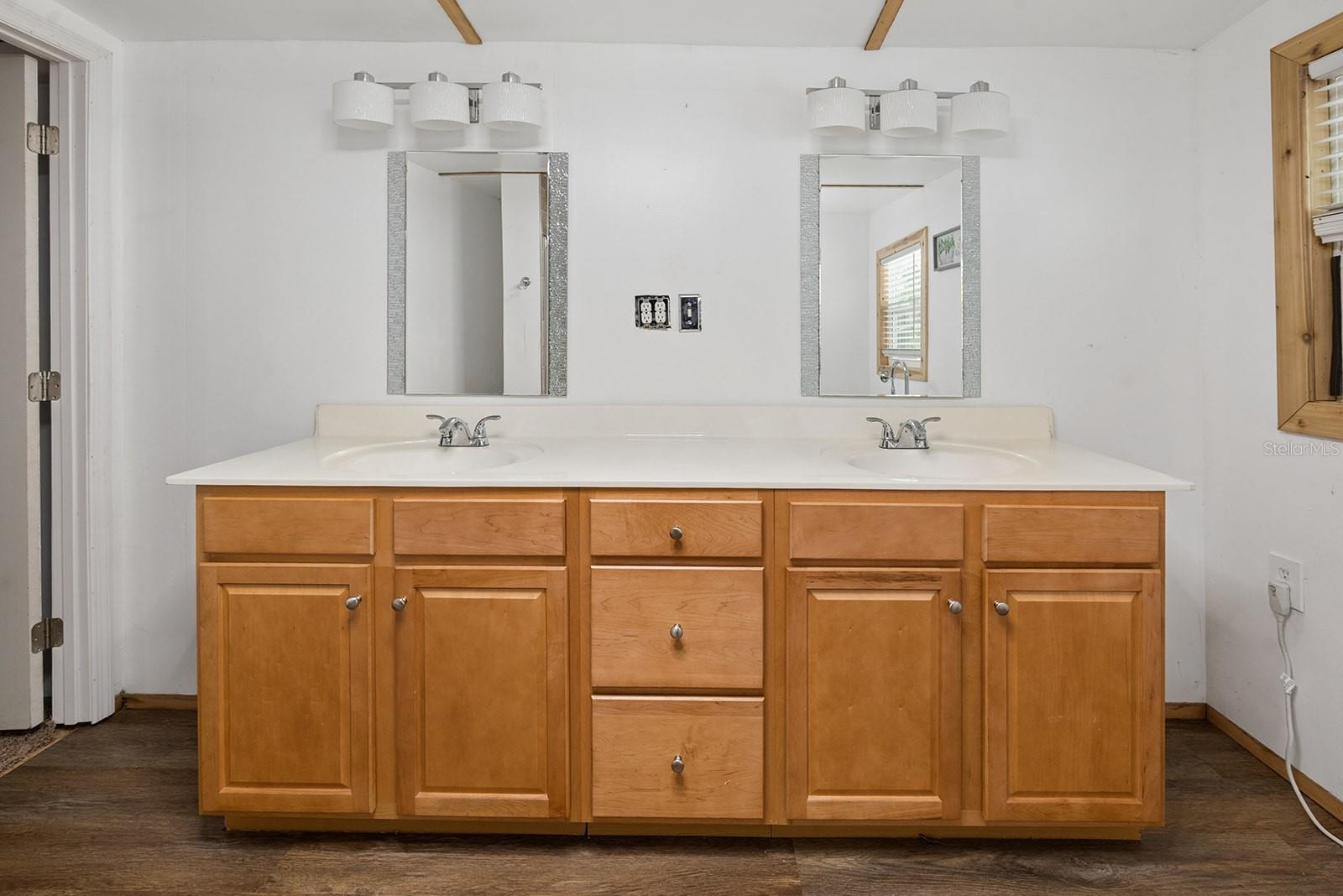 6308 ISLAND RD, MELROSE, FL, 32666