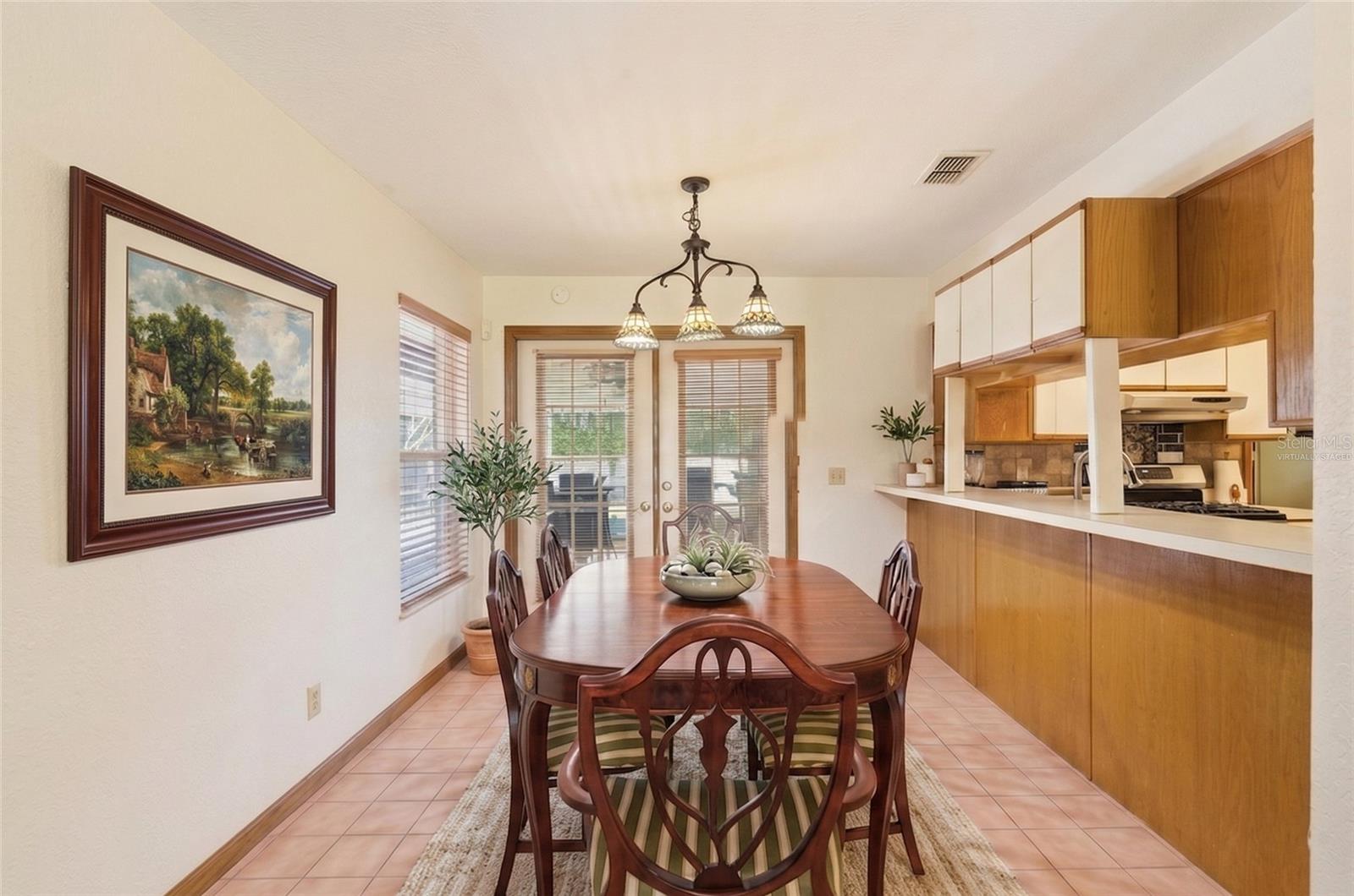 215 SANTA ROSA DR, WINTER HAVEN, FL, 33884