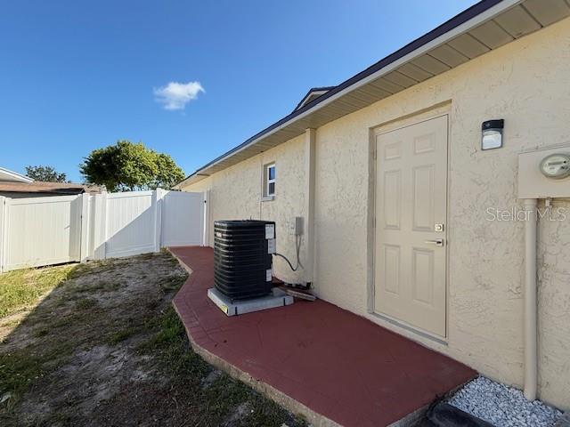 8819 WOODMONT LN, PORT RICHEY, FL, 34668