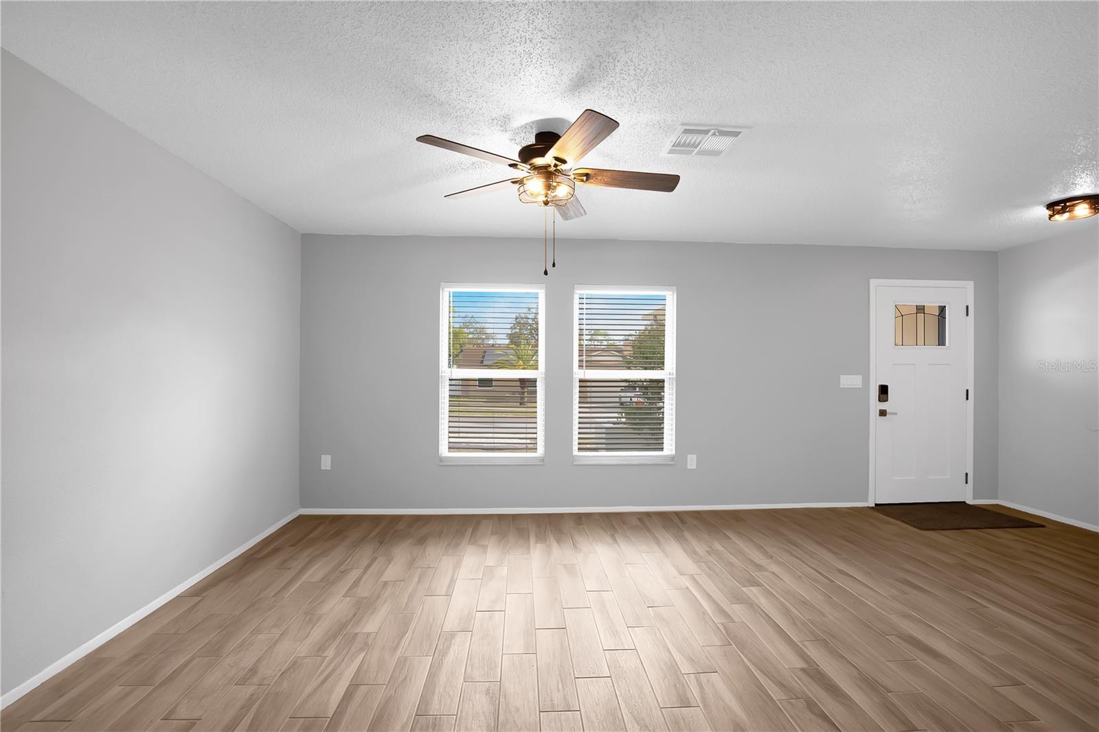 8819 WOODMONT LN, PORT RICHEY, FL, 34668