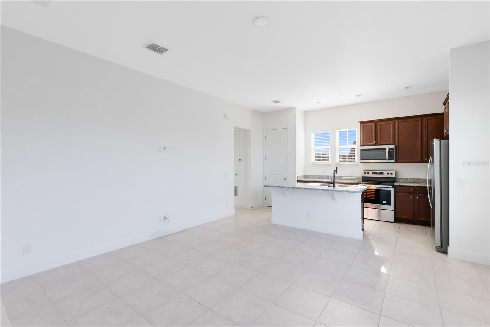 8966 LOWER CARREL CIR, ORLANDO, FL, 32827