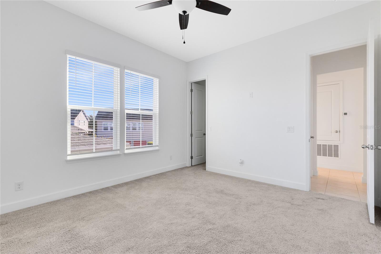 8966 LOWER CARREL CIR, ORLANDO, FL, 32827