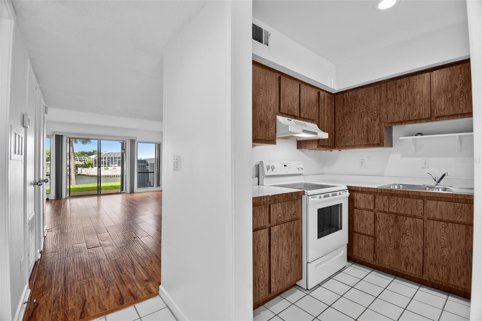 44 CLUB HOUSE DR #106, PALM COAST, FL, 32137