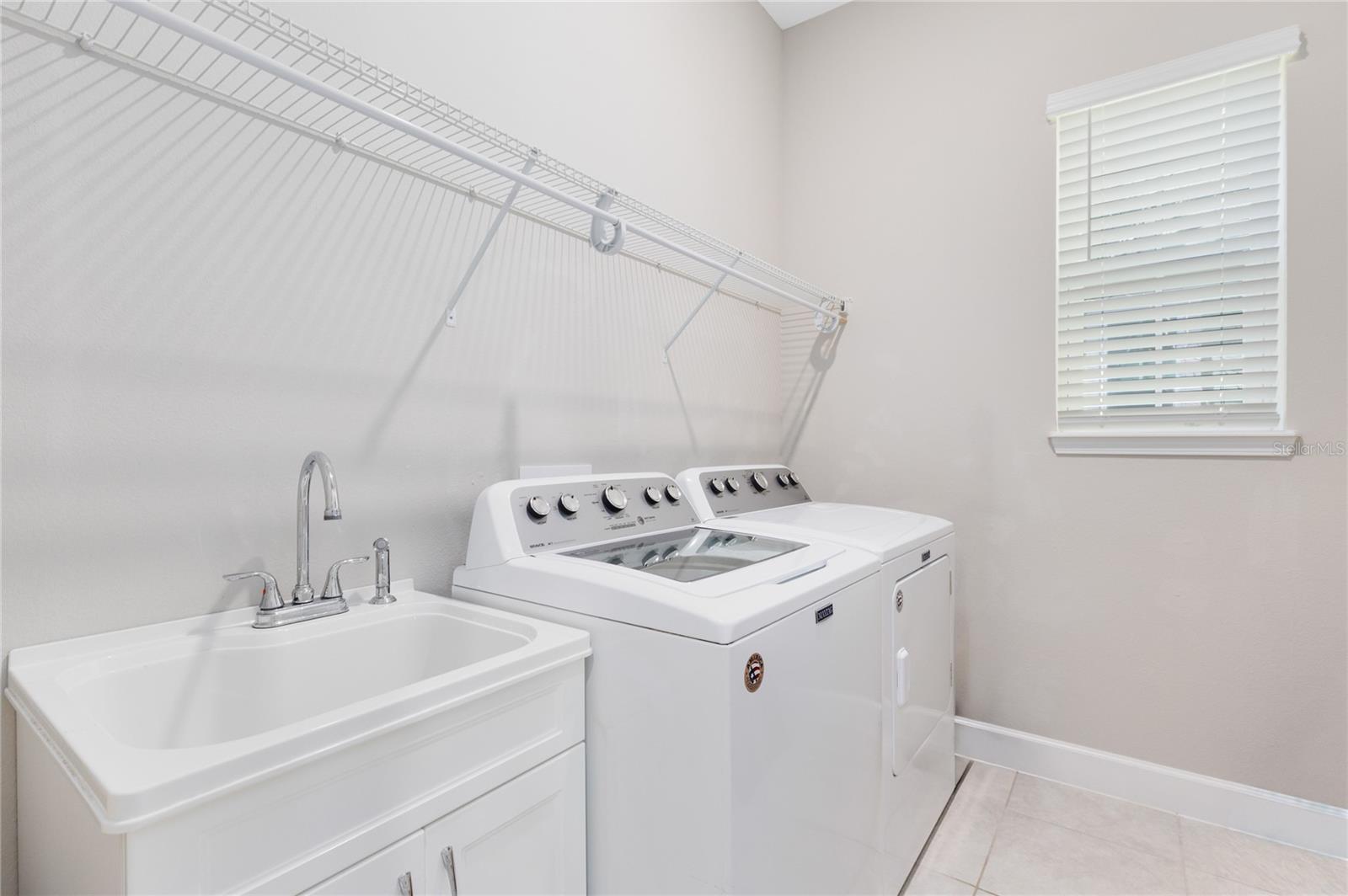 8962 LOWER CARREL CIR, ORLANDO, FL, 32827