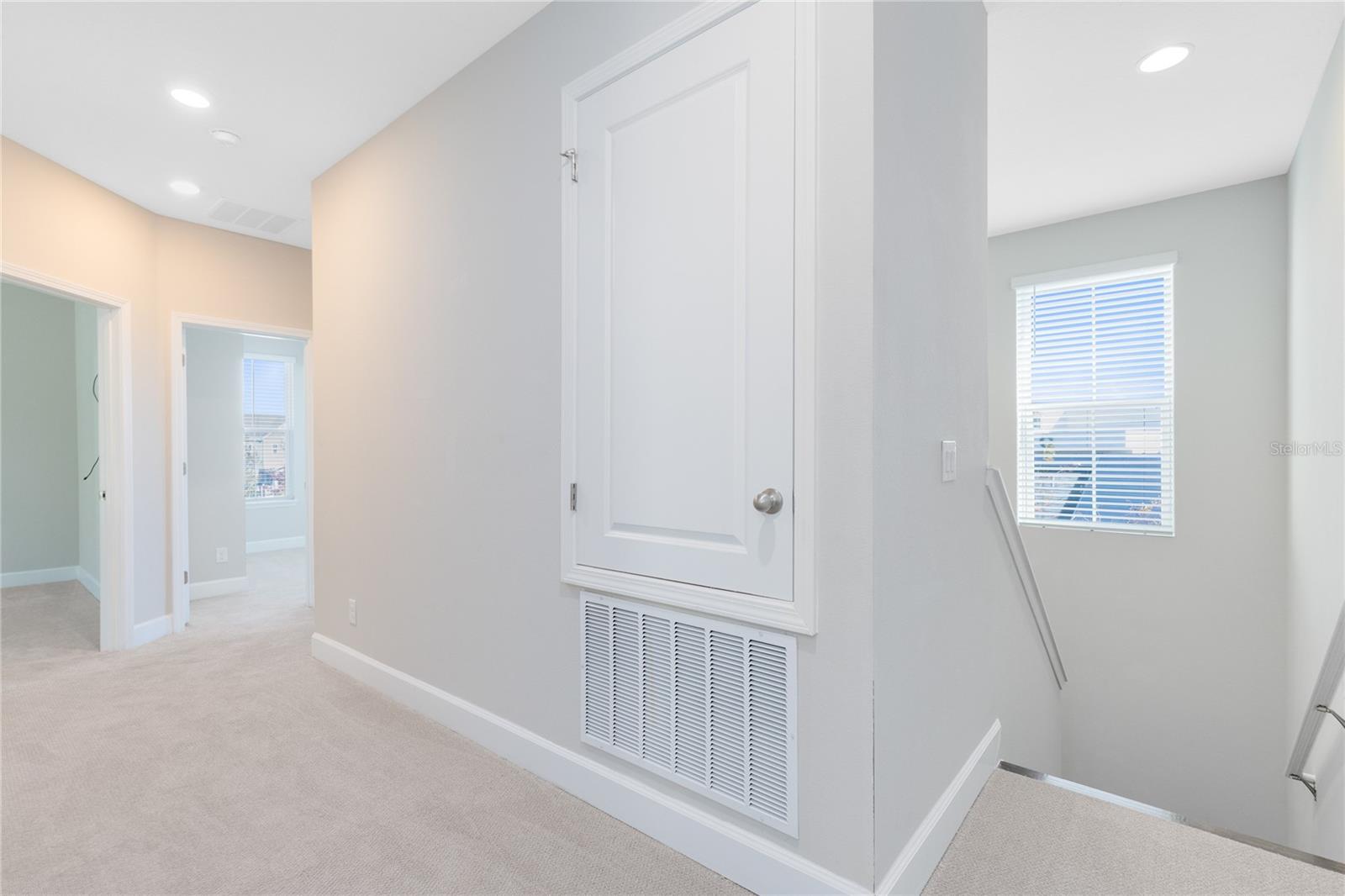 8962 LOWER CARREL CIR, ORLANDO, FL, 32827