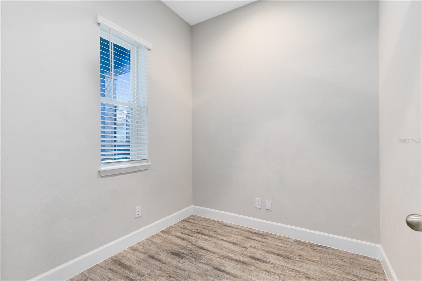 8962 LOWER CARREL CIR, ORLANDO, FL, 32827
