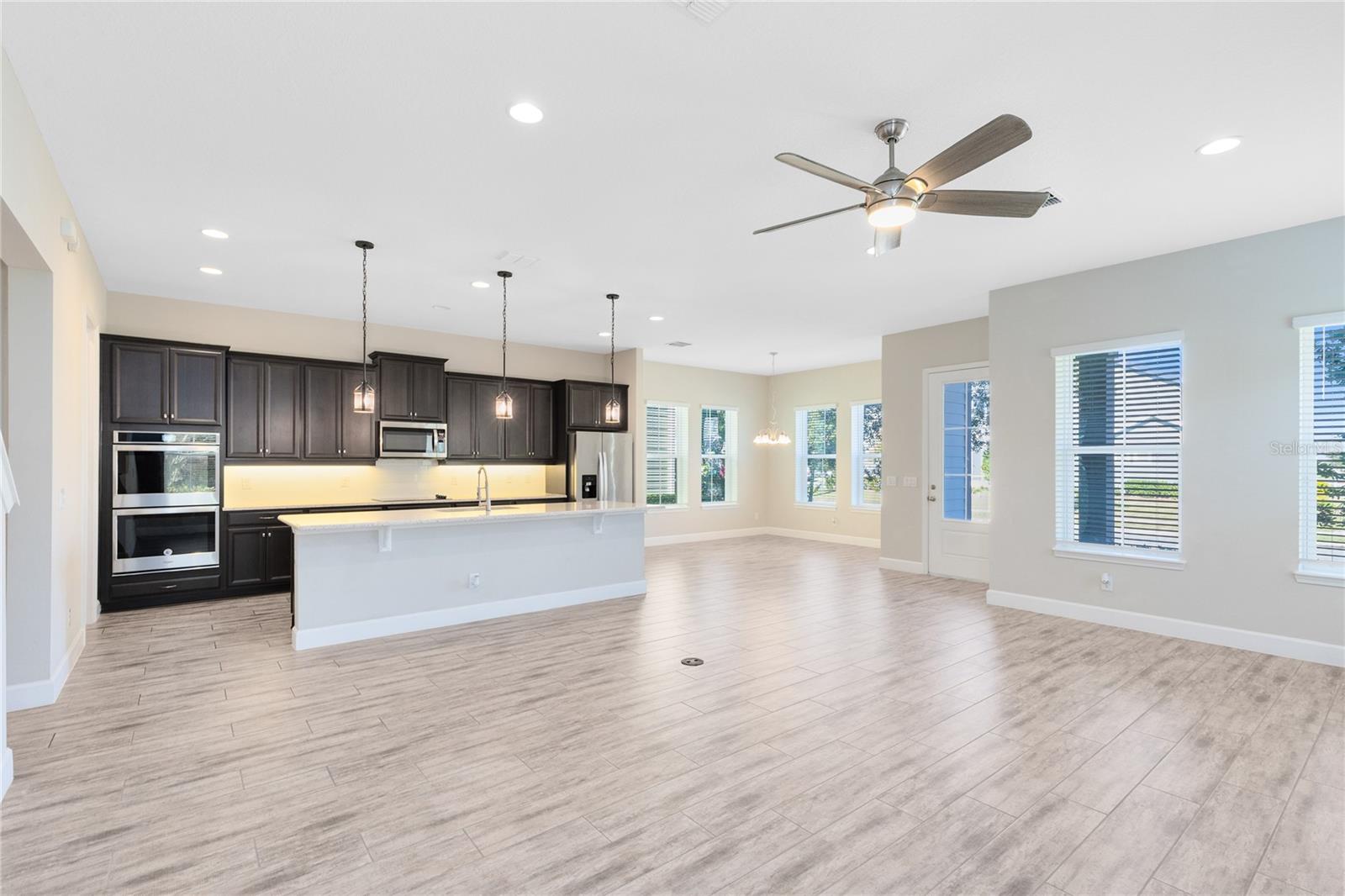 8962 LOWER CARREL CIR, ORLANDO, FL, 32827