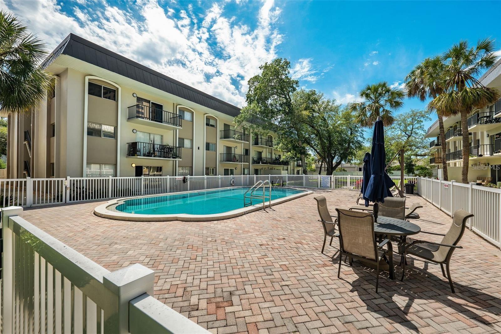 4610 W GRAY ST #109, TAMPA, FL, 33609
