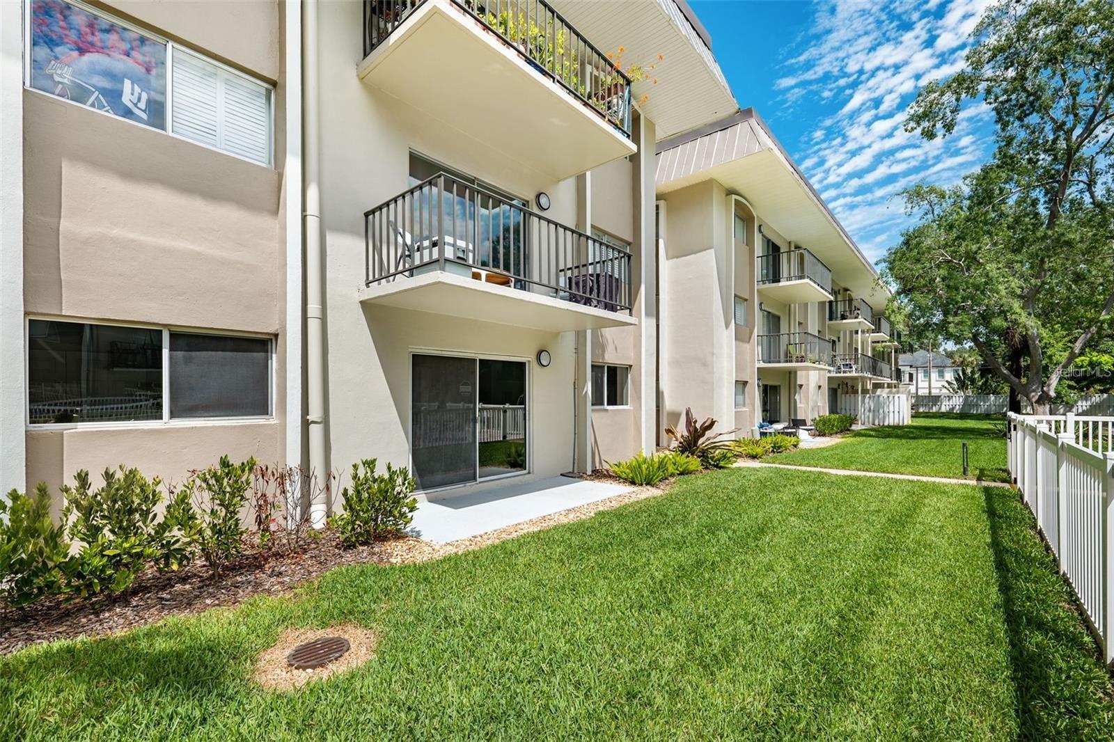 4610 W GRAY ST #109, TAMPA, FL, 33609