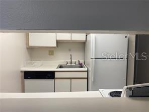 927 W OAK RIDGE RD #B, ORLANDO, FL, 32809