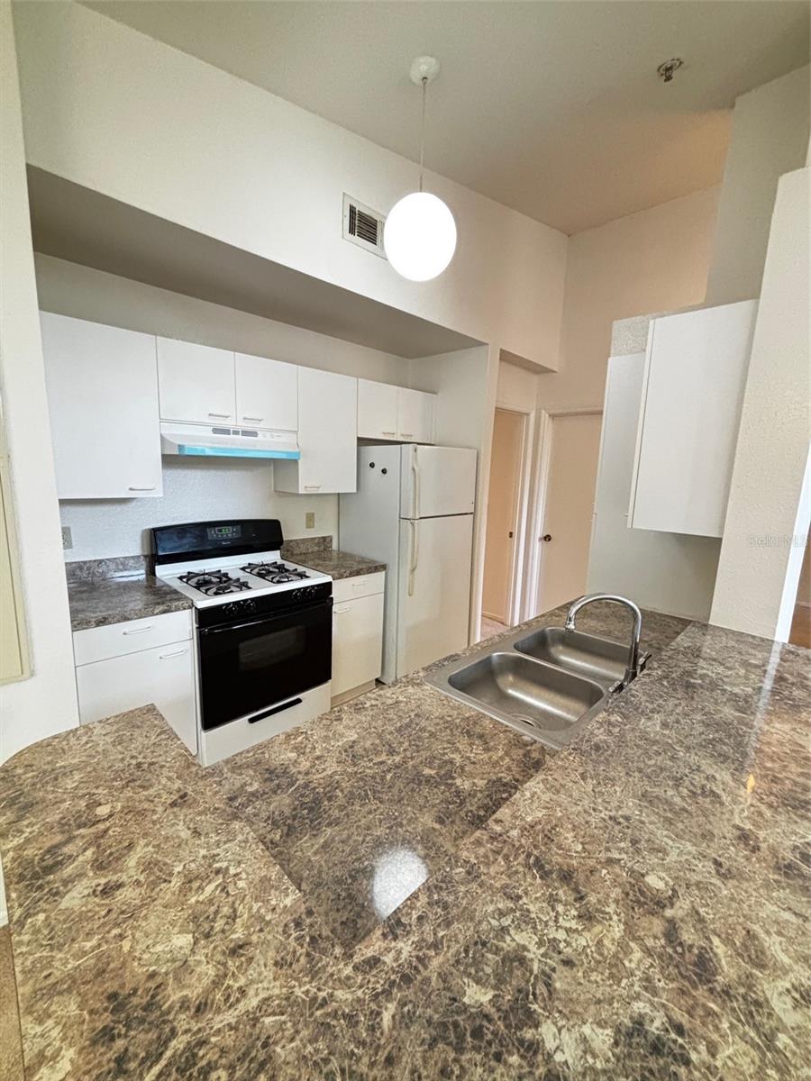 1615 COLUMBIA ARMS CIR #251, KISSIMMEE, FL, 34741