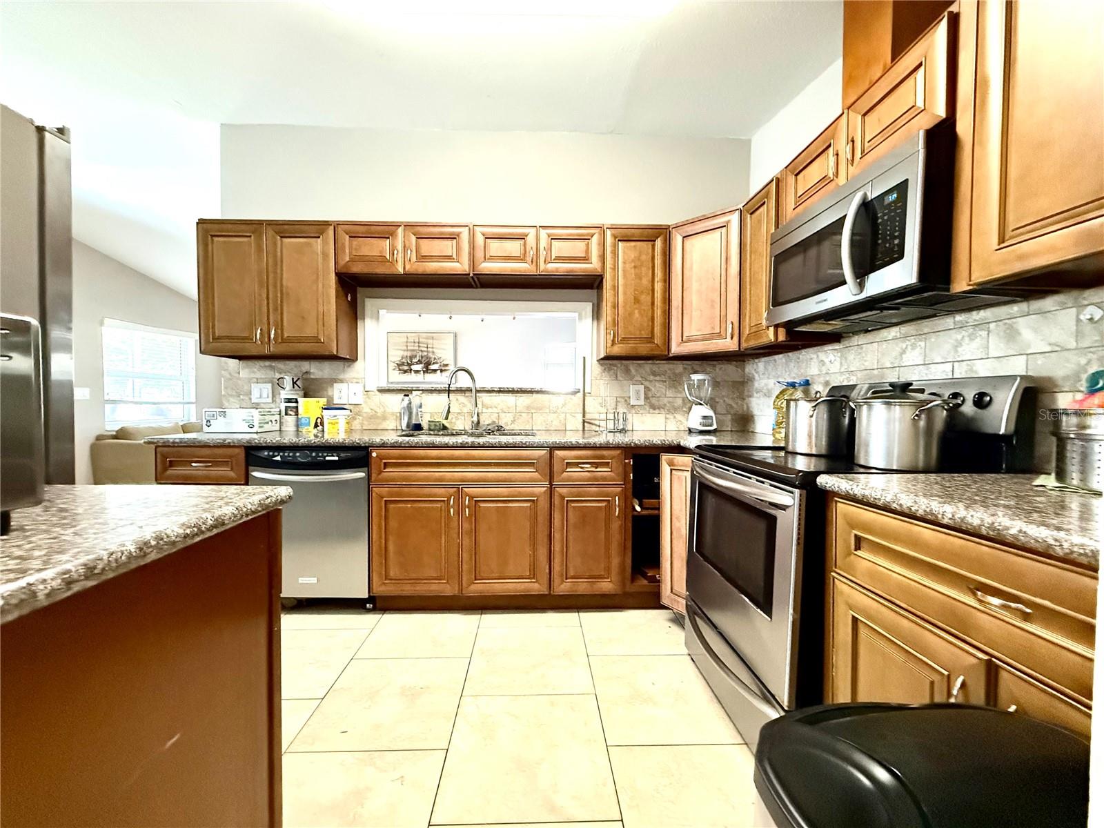 2423 23RD ST, SARASOTA, FL, 34234