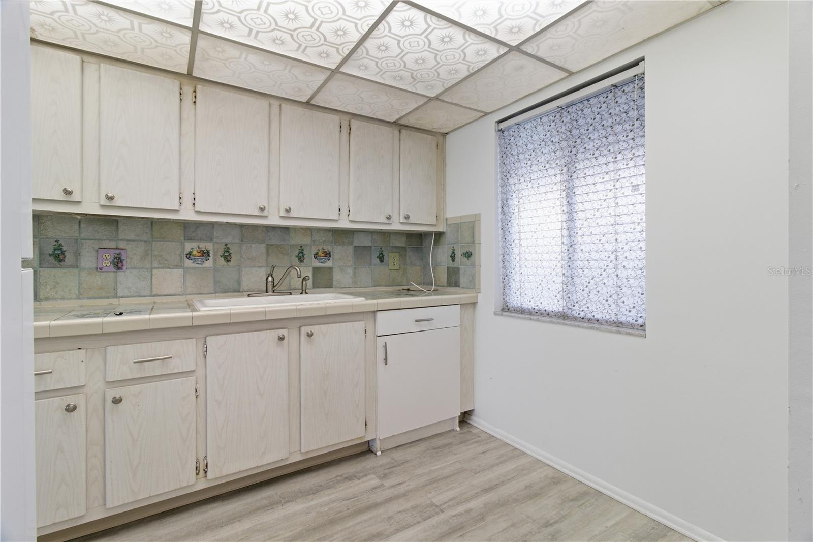 2060 MARILYN ST #127, CLEARWATER, FL, 33765