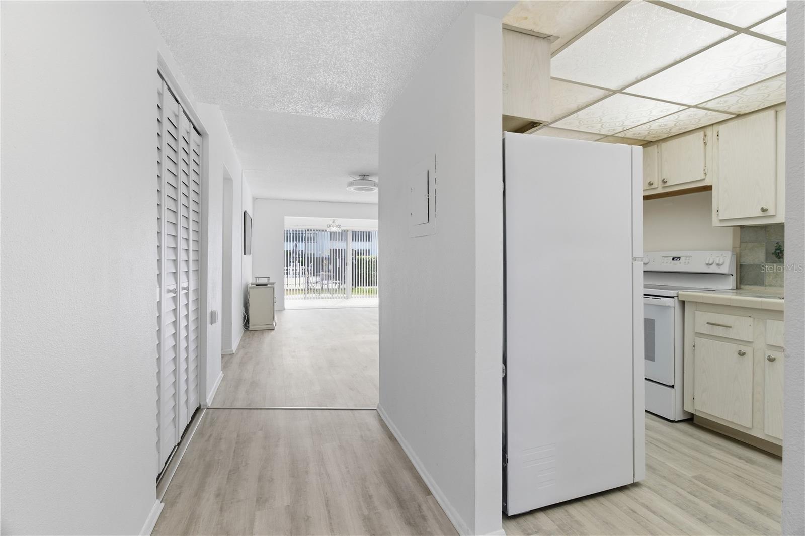 2060 MARILYN ST #127, CLEARWATER, FL, 33765