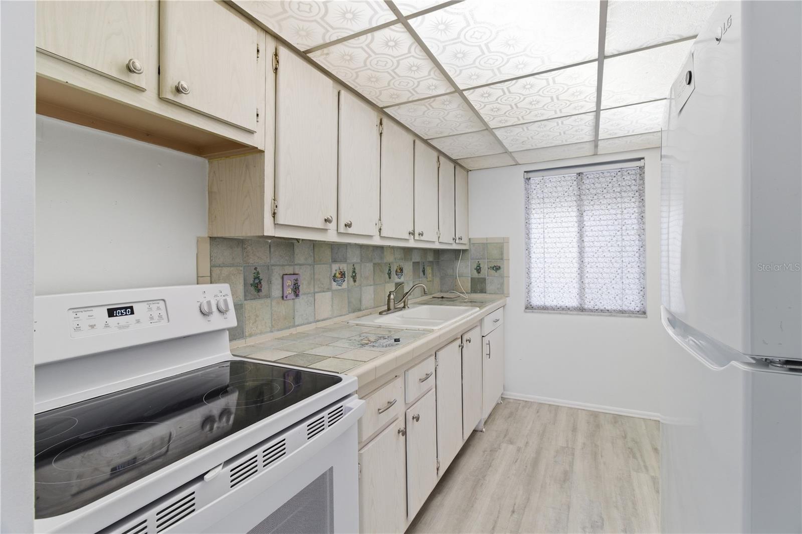 2060 MARILYN ST #127, CLEARWATER, FL, 33765