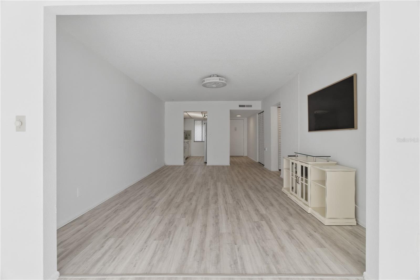 2060 MARILYN ST #127, CLEARWATER, FL, 33765