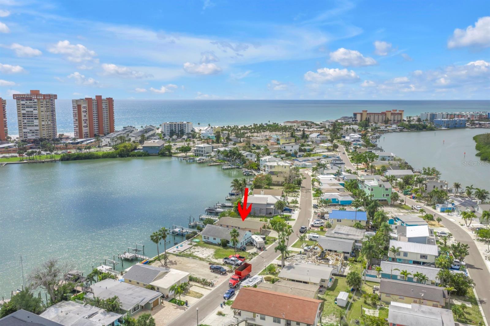 623 180TH AVE E, REDINGTON SHORES, FL, 33708