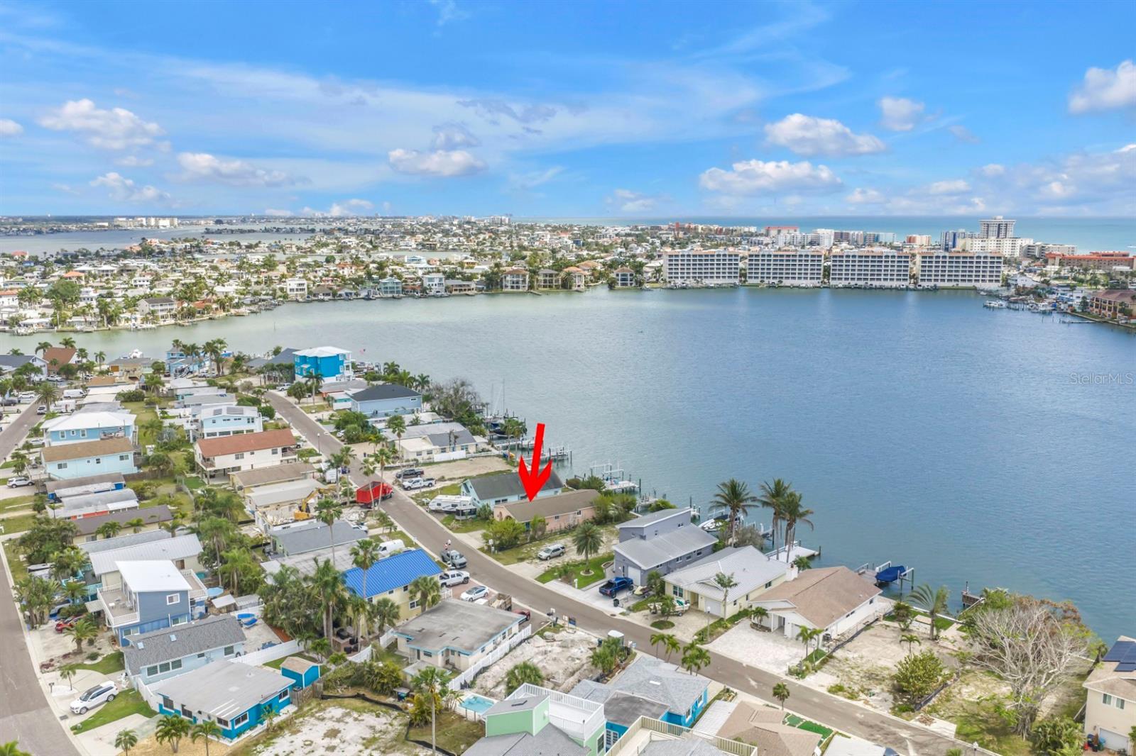 623 180TH AVE E, REDINGTON SHORES, FL, 33708