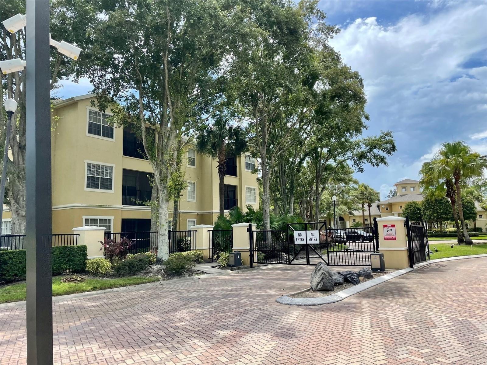 2652 ROBERT TRENT JONES DR #525, ORLANDO, FL, 32835