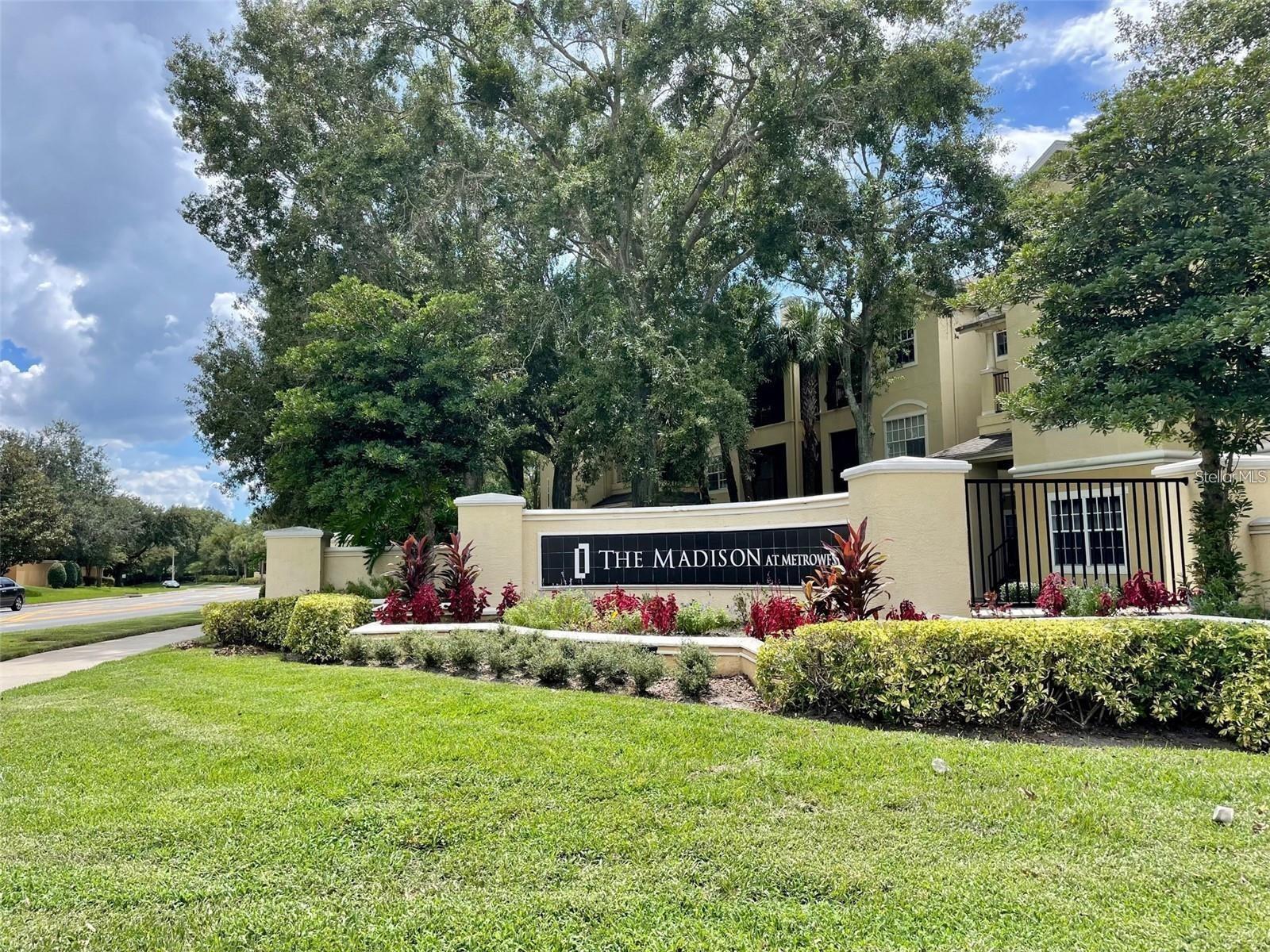 2652 ROBERT TRENT JONES DR #525, ORLANDO, FL, 32835