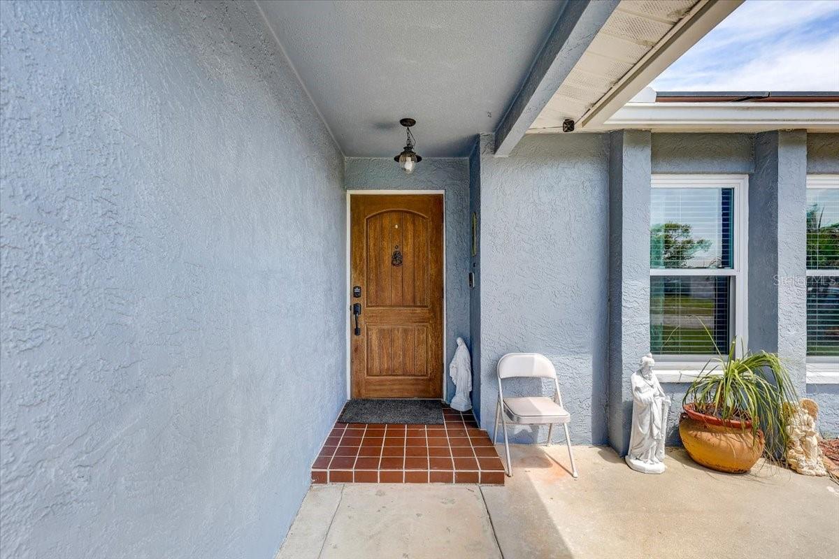 12137 ORANGE BLOSSOM DR, SEMINOLE, FL, 33772