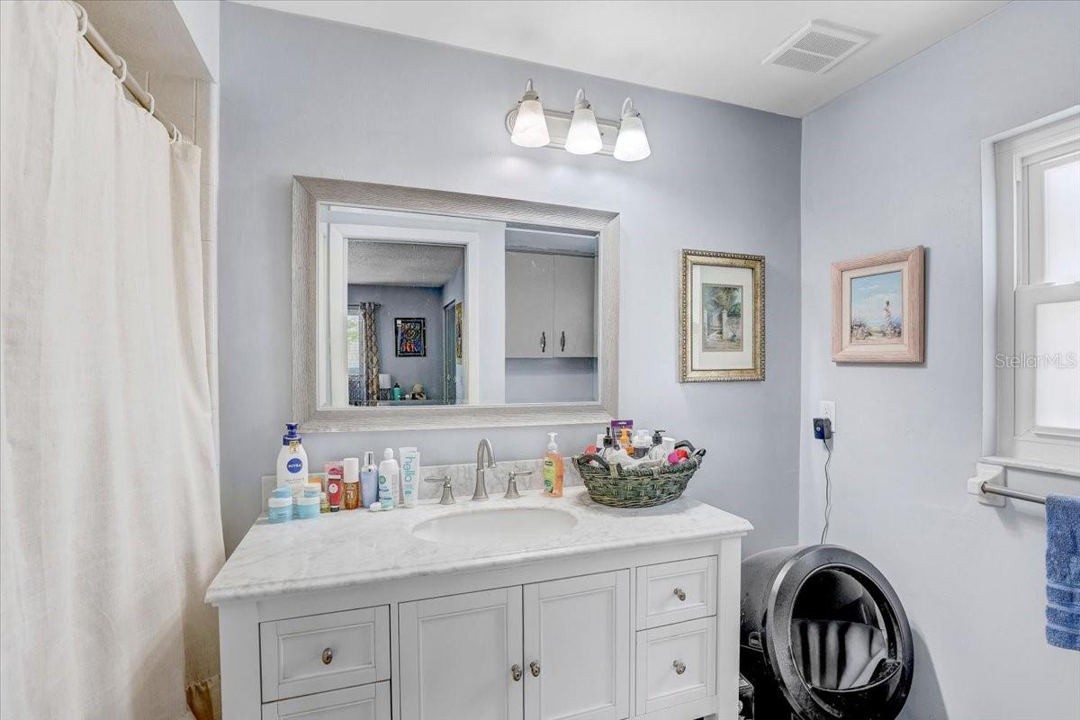 12137 ORANGE BLOSSOM DR, SEMINOLE, FL, 33772