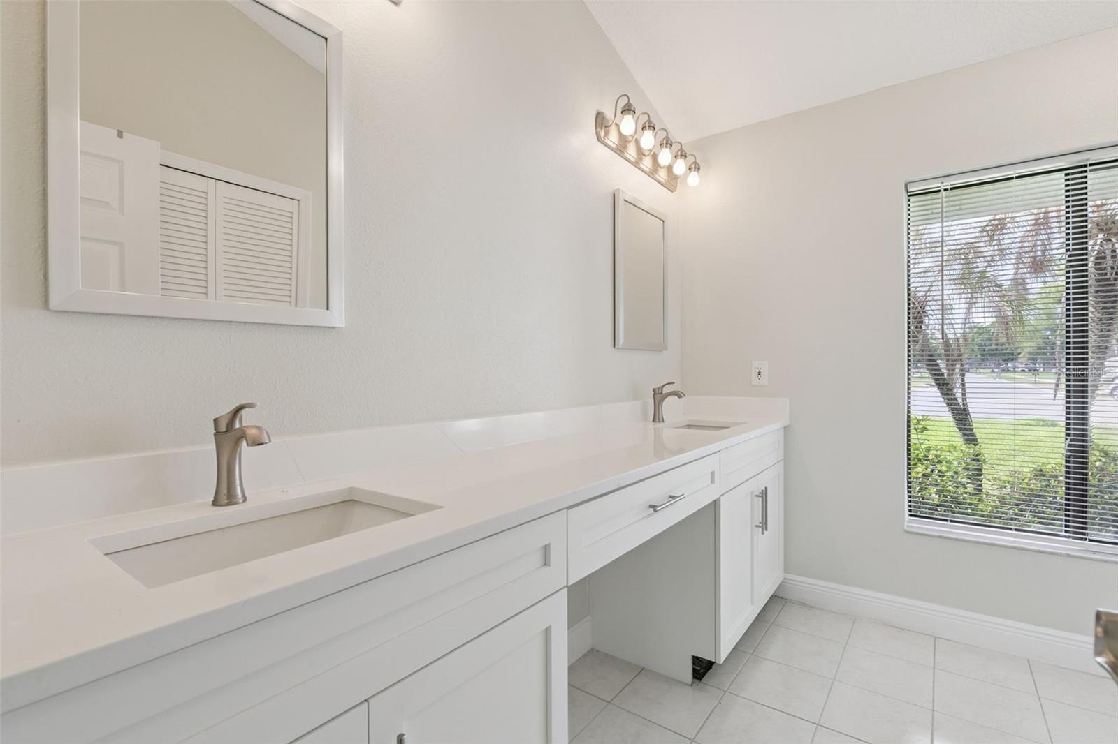 5181 FORMBY DR, ORLANDO, FL, 32812