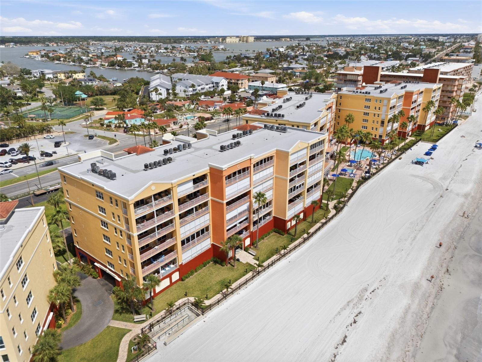 16550 GULF BLVD #342, NORTH REDINGTON BEACH, FL, 33708